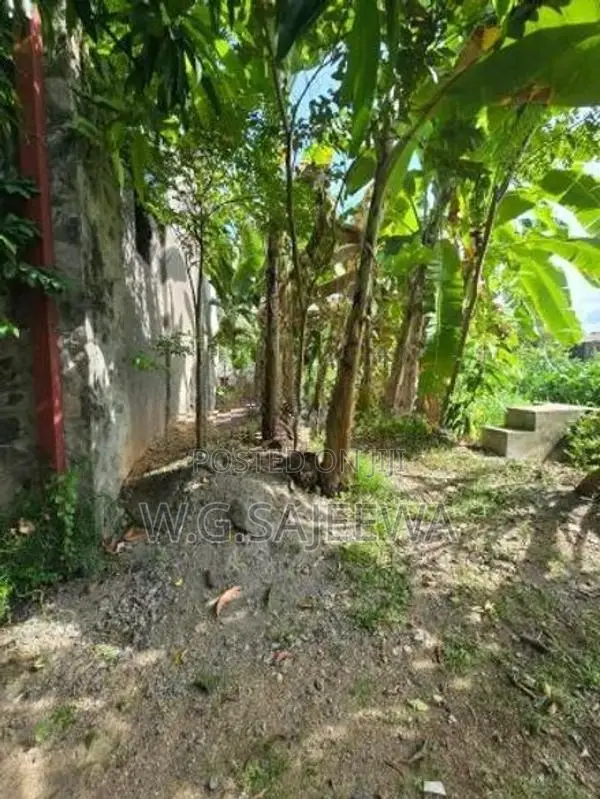 4.3 Perch Land for Sale in Wattala