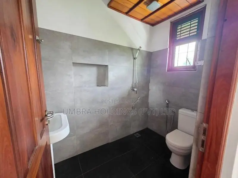 Luxury House For Rent In Rajagiriya