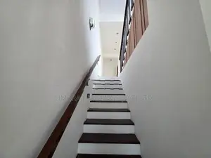 Luxury House For Rent In Rajagiriya