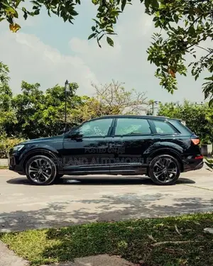 Audi Q7 2025