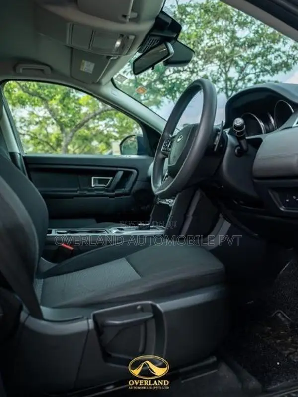 Land Rover Discovery Sport 2018