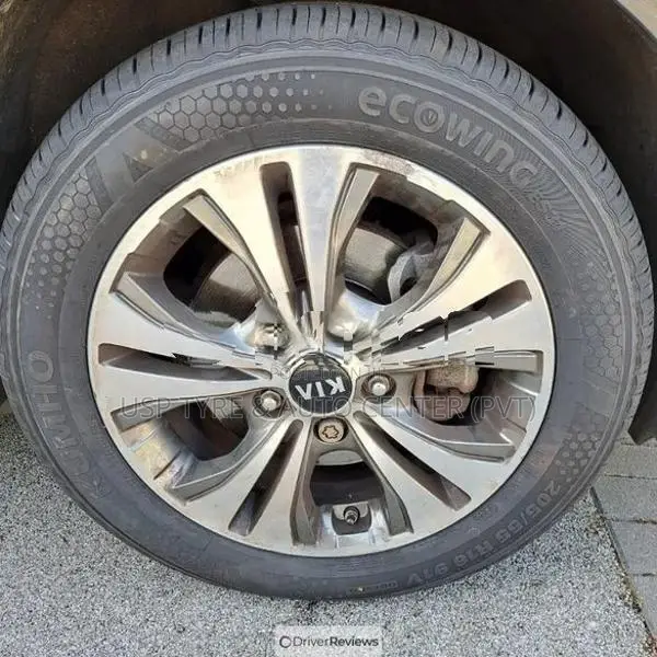 175/65 R15 KUMHO TYRE FOR TOYOTA AQUA