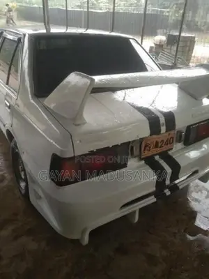 Nissan B11 1985
