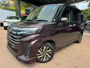 Toyota Roomy Custom G 2023
