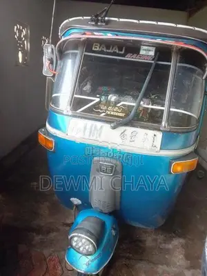 Bajaj RE 2003