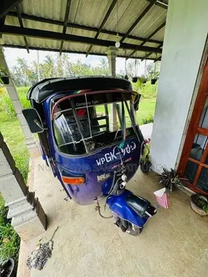 Bajaj RE Modified Edition 2004