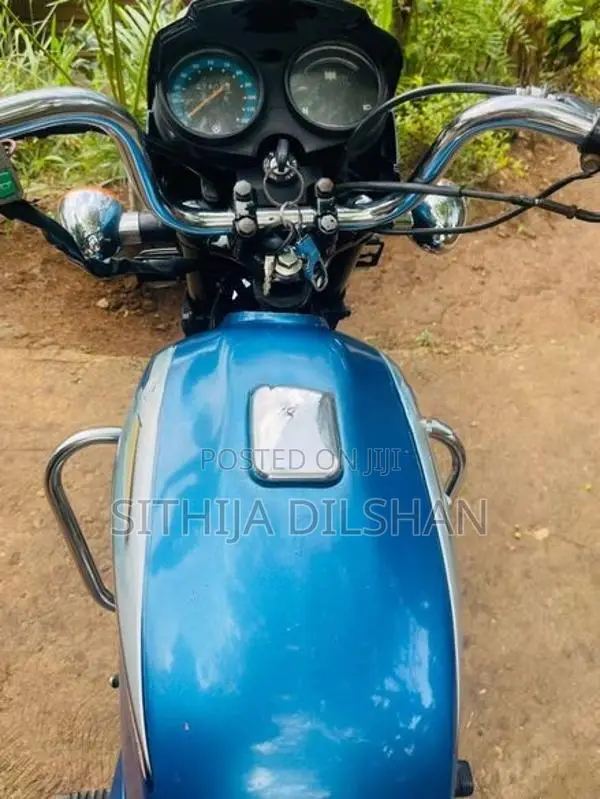 Bajaj Boxer 2003
