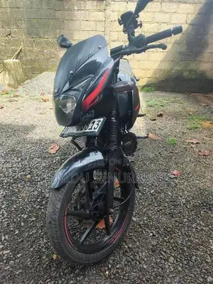 Bajaj Pulsar 150 2017