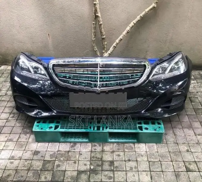 Genuine Mercedes E300 2015 Facelift NoseCut Bumper Headlight Grille W2