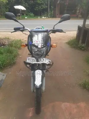 Bajaj CT100 2014