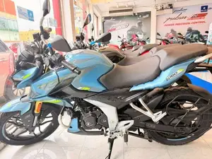 Bajaj Pulsar N160 Premium 2026