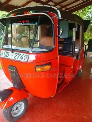 Bajaj RE 2006