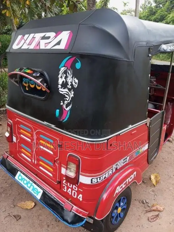 Bajaj RE 1999