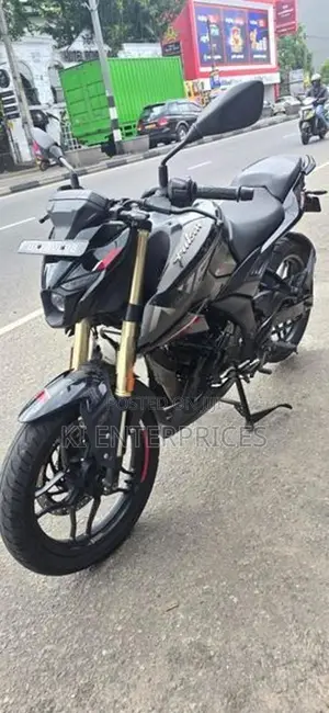 Bajaj Pulsar N160 2026