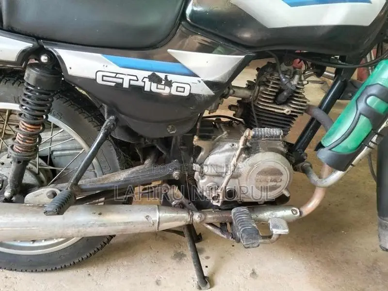 Bajaj CT100 2010