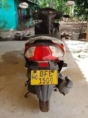 Honda Dio 2017