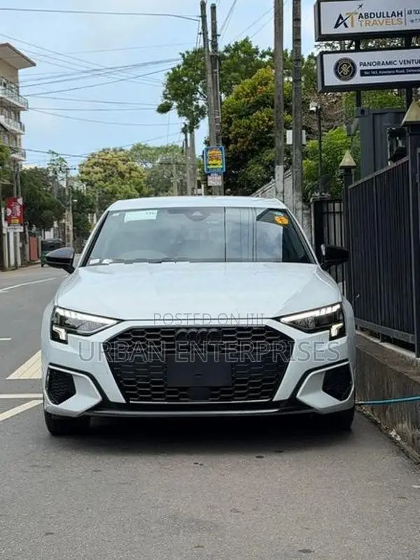 Audi A3 Sportback Signature 2024