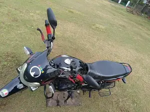 Bajaj Discover 2008