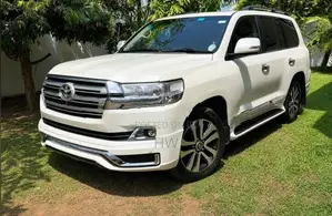 Toyota Land Cruiser Sahara V8 2012