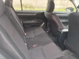 Toyota Axio 2016
