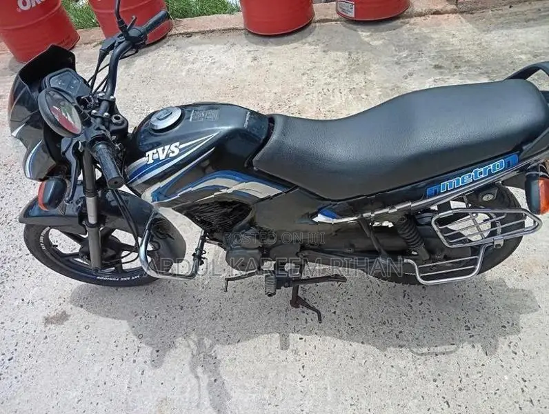 TVS Metro 2015