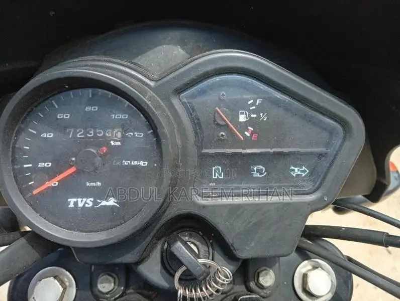 TVS Metro 2015
