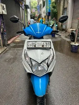 Honda Dio 2017