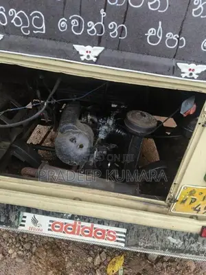 Bajaj RE Three Wheeler 2003