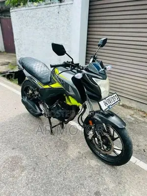 Honda CB Hornet 2017