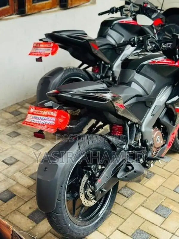 Bajaj Pulsar RS200 2026
