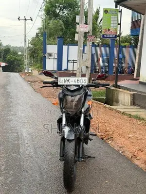 Yamaha FZS V1 2011