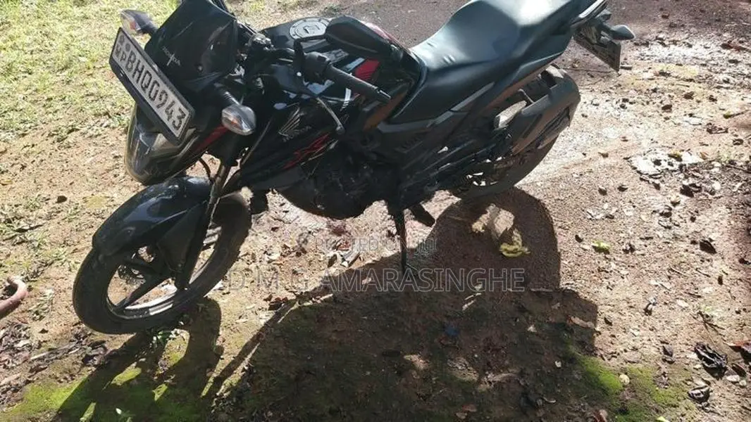 Honda X-Blade 160 2018