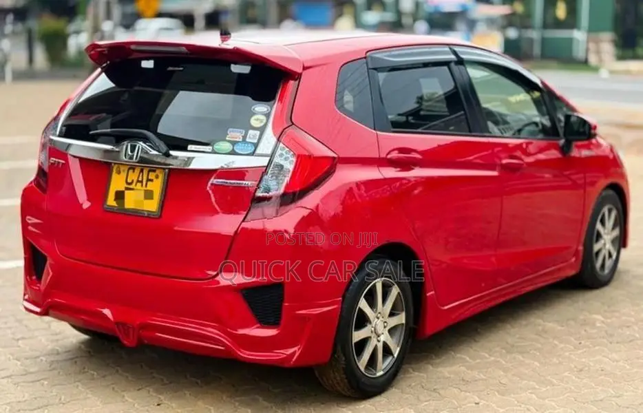 Honda Fit GP5 2013