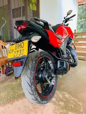 Honda Hornet 2018