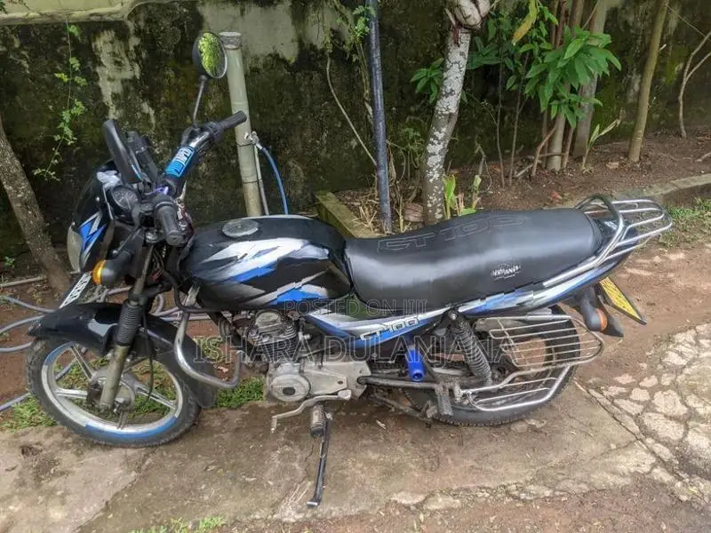Bajaj CT100 100 2005