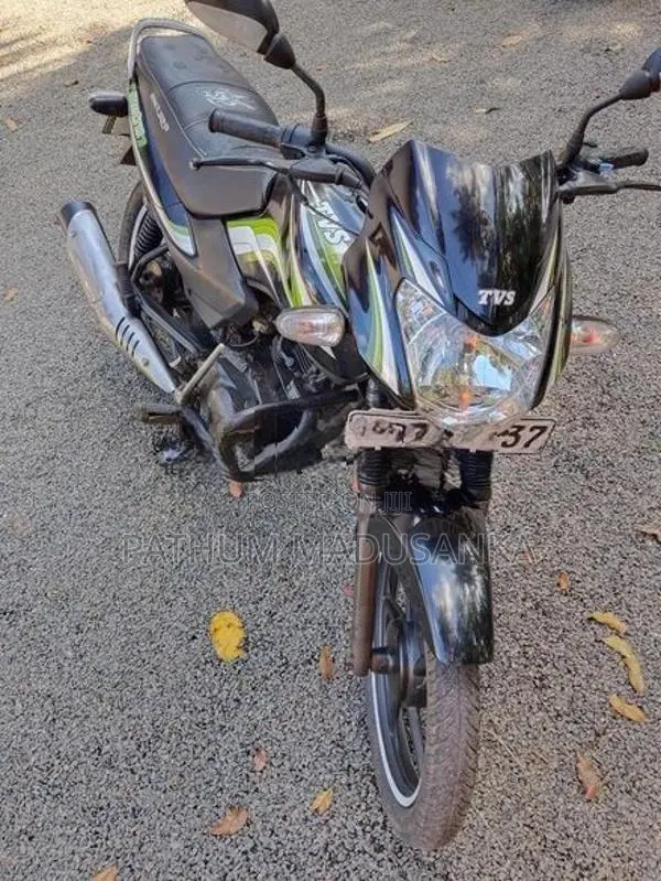 TVS Metro 2017