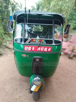 Bajaj RE 1995