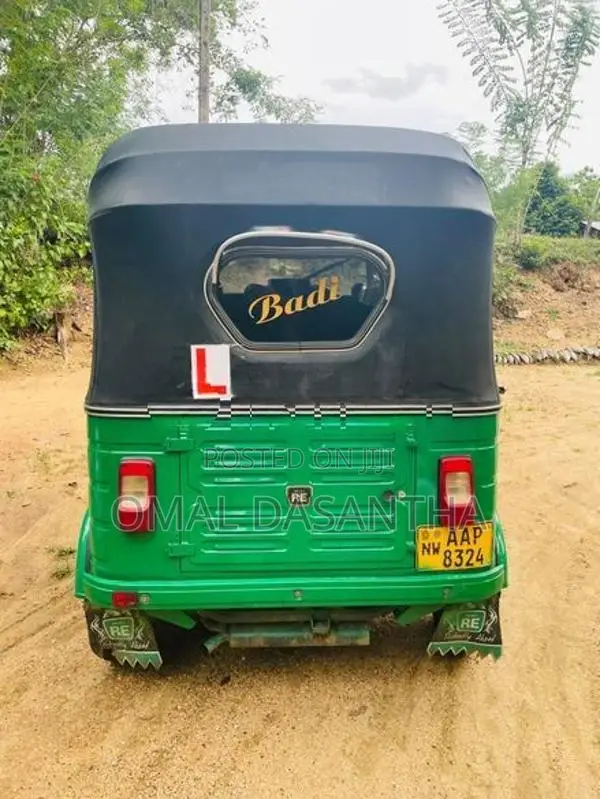Bajaj RE 2014