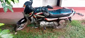 Bajaj CT100 2024