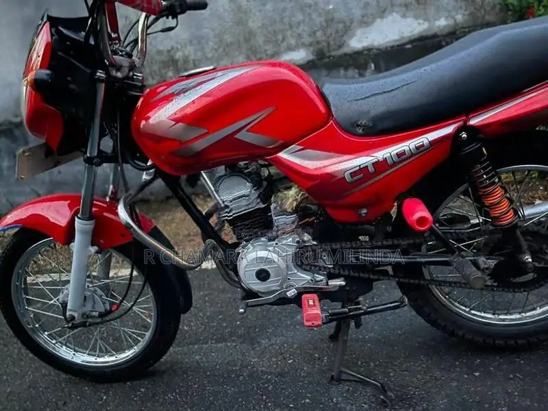 Bajaj CT100 2006