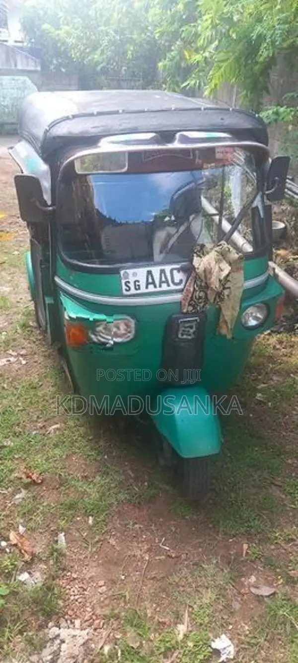Bajaj RE Three Wheeler 2012