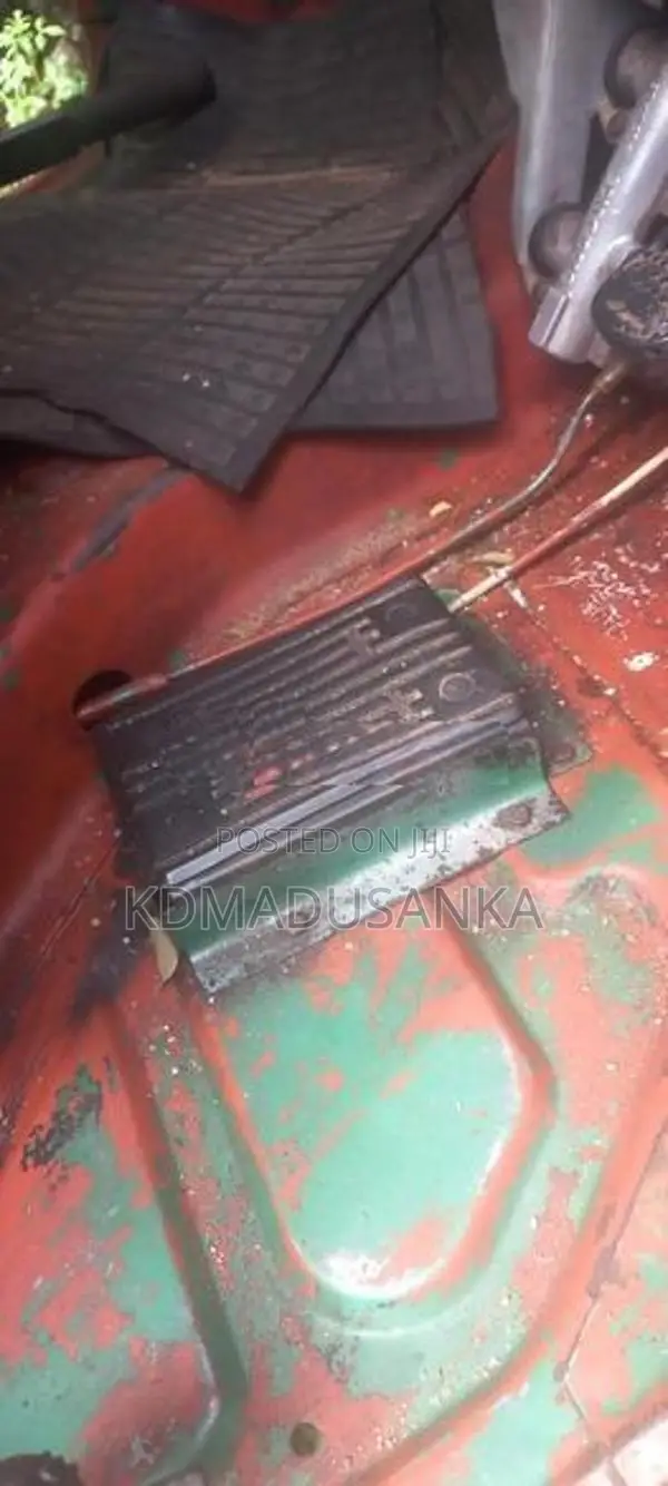 Bajaj RE Three Wheeler 2012