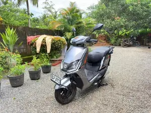 Yadea T5 2026