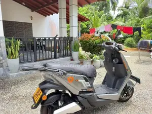 Yadea T5 2026