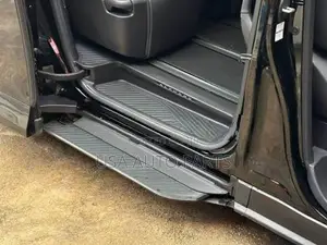 toyota alphard electric side step