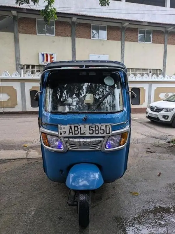 TVS King Three Wheeler 2006