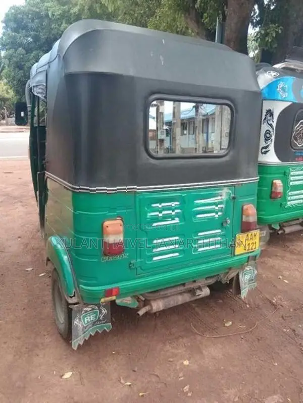 Bajaj RE 2013