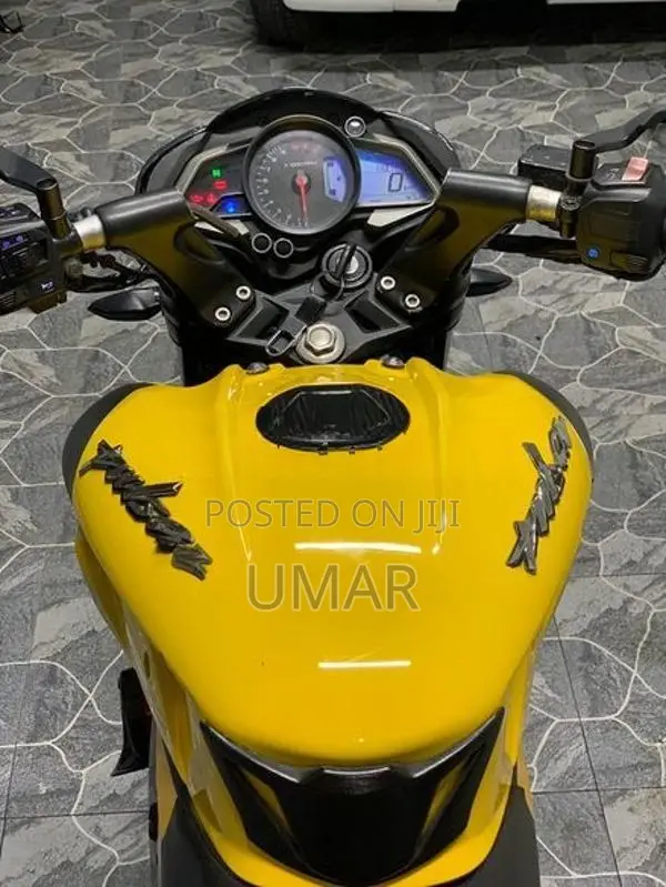 Bajaj Pulsar NS200 2019