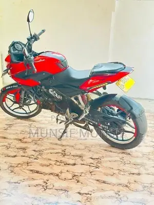 Bajaj Pulsar AS 150 2015