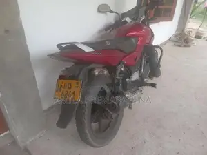 Bajaj Pulsar 150 2010